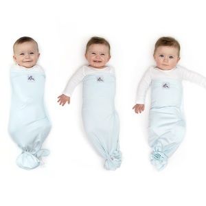 The Ollie World Swaddle - Sky Blue